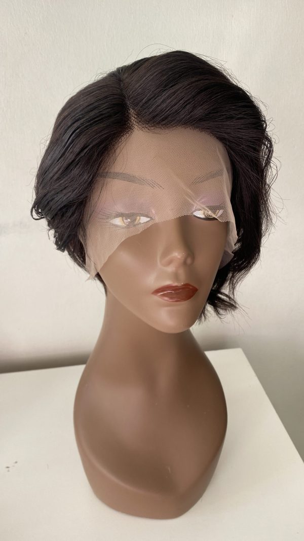 FULL FRONTAL RAZOR SIDED BOB